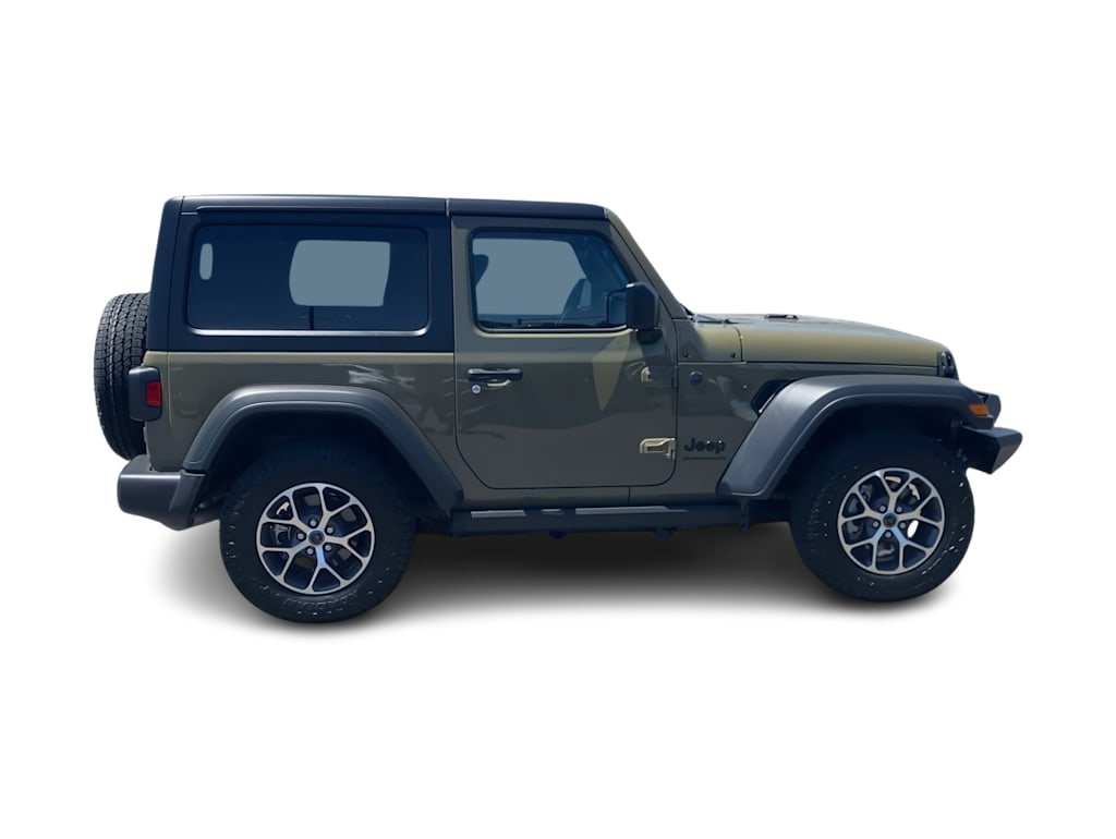 Thumbnail: 2025 Jeep Wrangler - 15