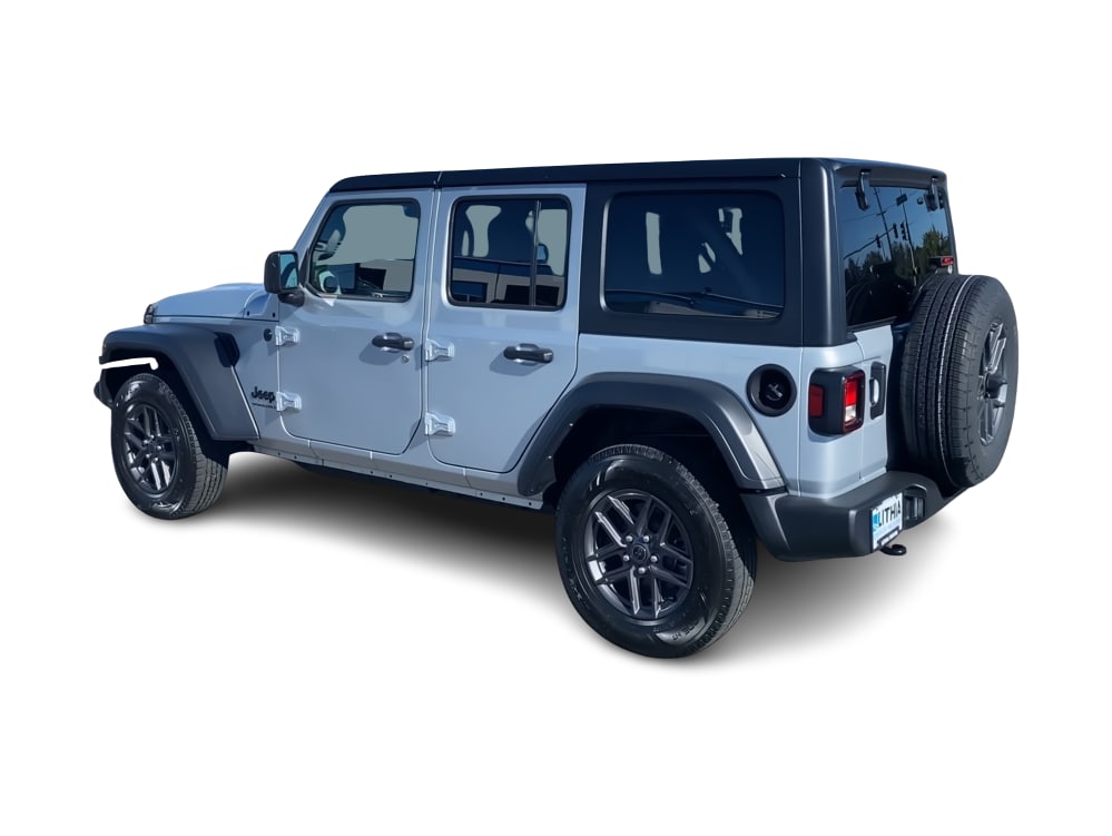 Thumbnail: 2024 Jeep Wrangler - 17