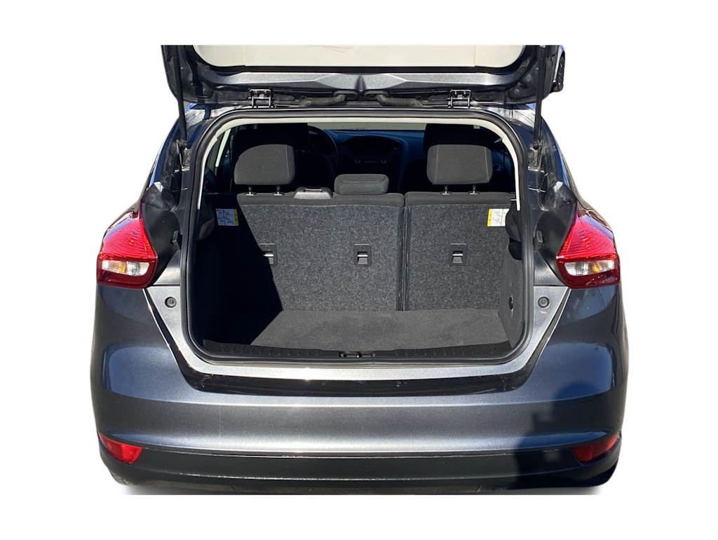 Thumbnail: 2018 Ford Focus - 13