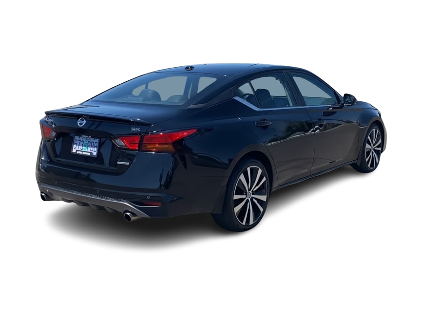 Thumbnail: 2020 Nissan Altima - 19
