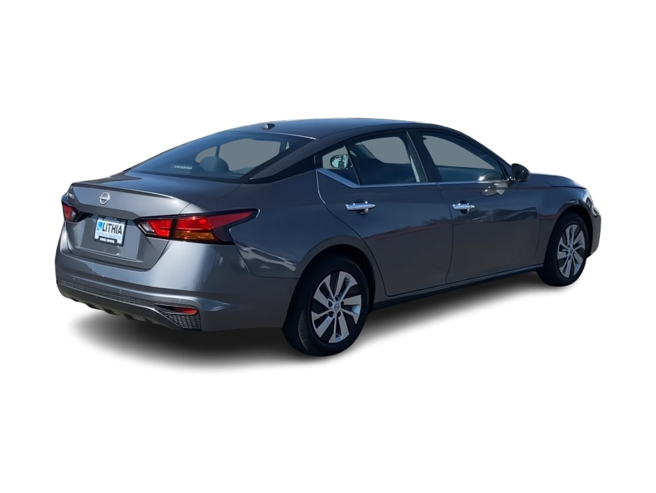 Thumbnail: 2025 Nissan Altima - 17