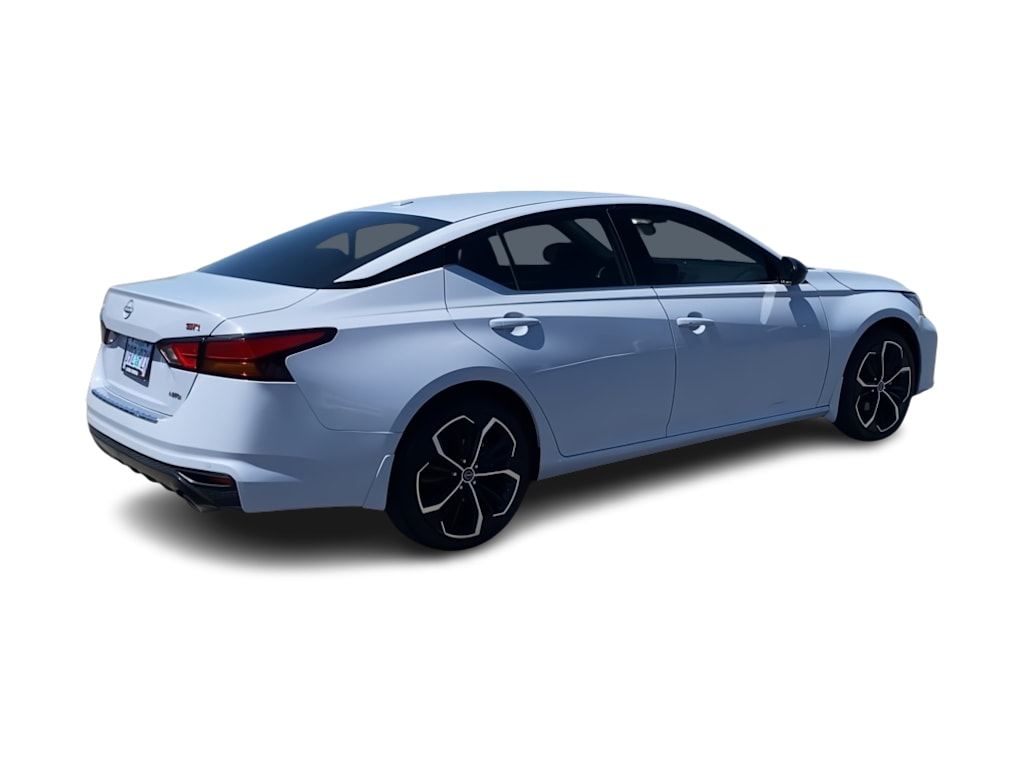Thumbnail: 2023 Nissan Altima - 19