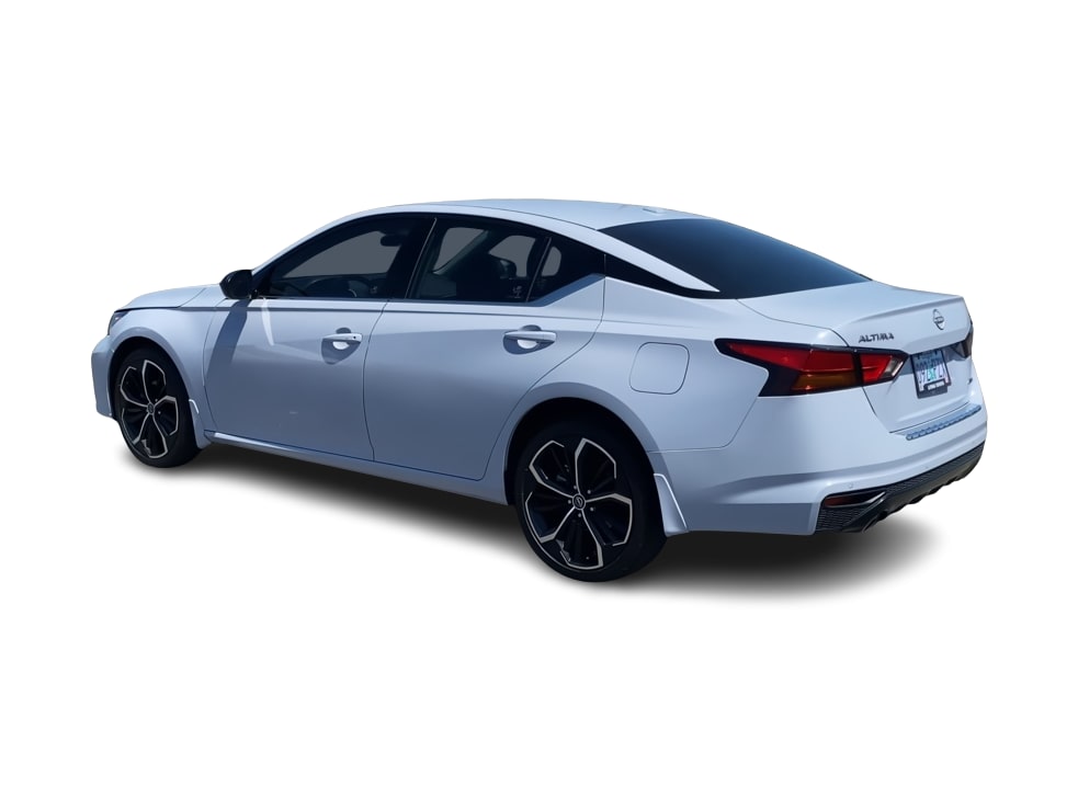 Thumbnail: 2023 Nissan Altima - 17