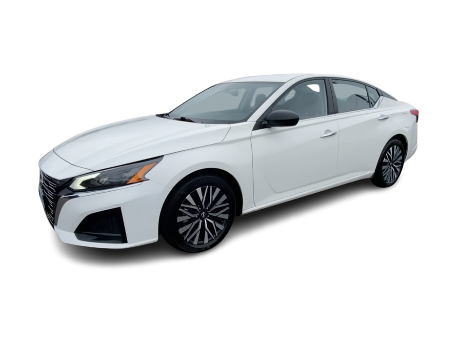 Thumbnail: 2025 Nissan Altima - 3