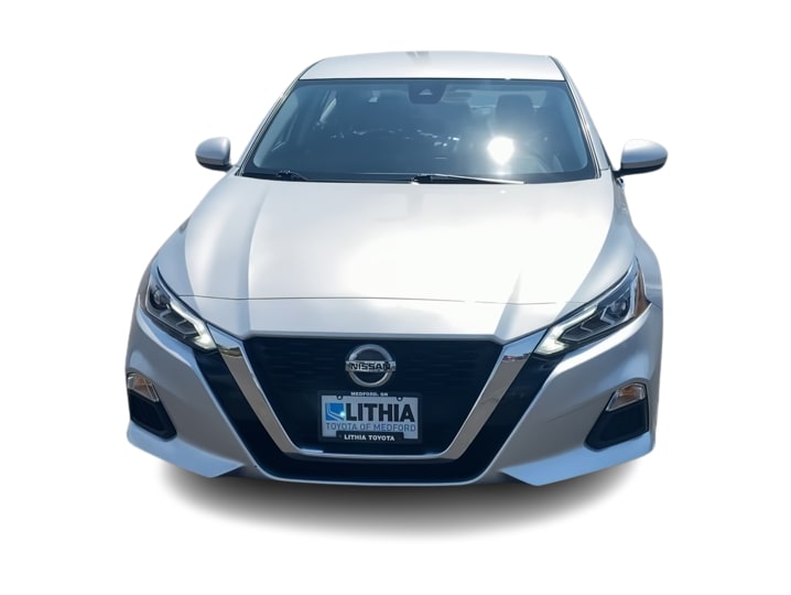 Thumbnail: 2022 Nissan Altima - 4