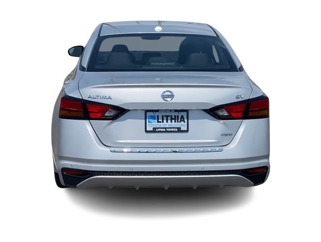 Thumbnail: 2022 Nissan Altima - 18