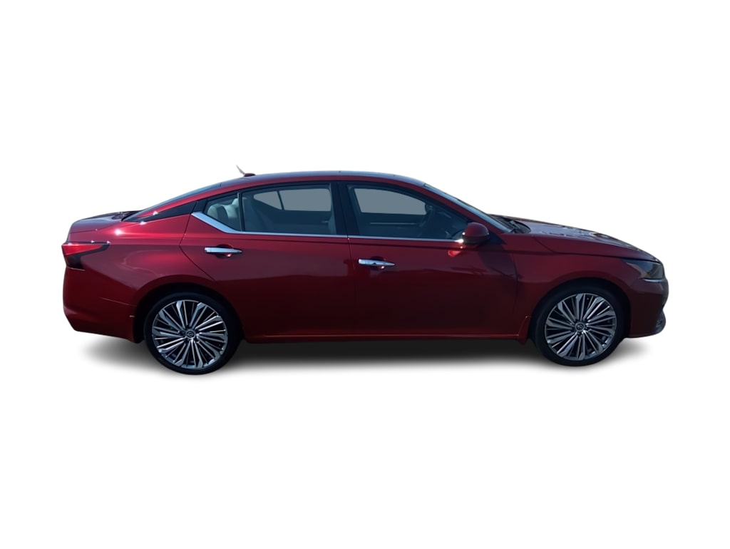 Thumbnail: 2024 Nissan Altima - 20