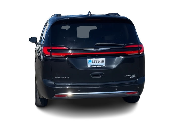 Thumbnail: 2022 Chrysler Pacifica - 17