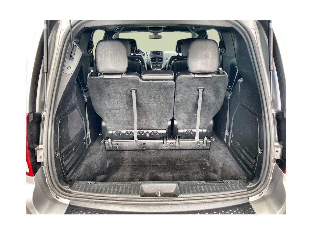 Thumbnail: 2019 Dodge Grand Caravan - 12