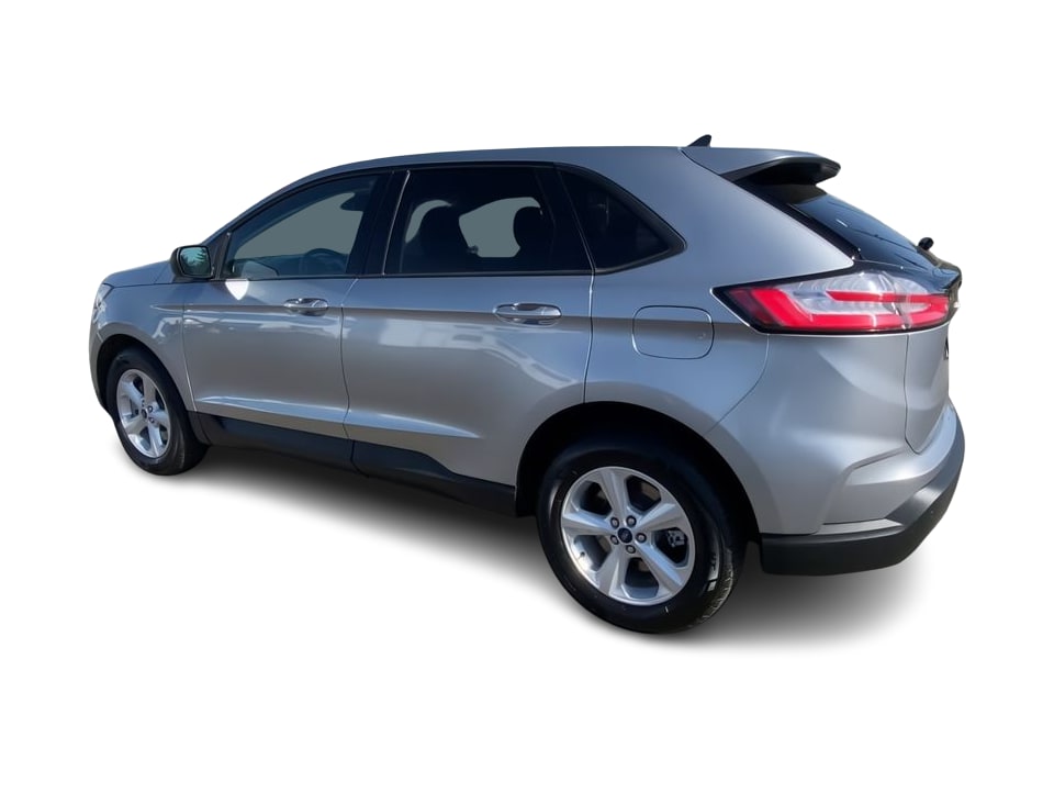 2022 Ford Edge SE 17