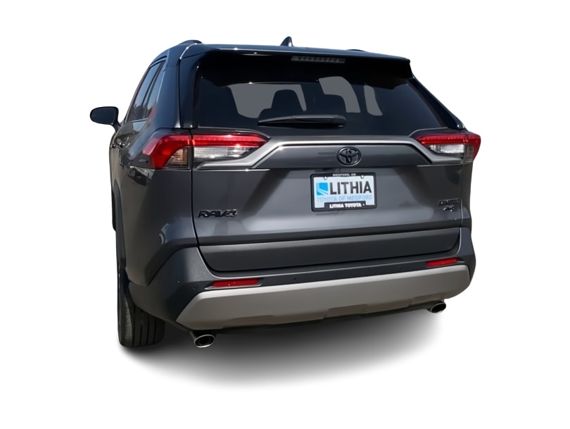 Thumbnail: 2022 Toyota RAV4 - 17