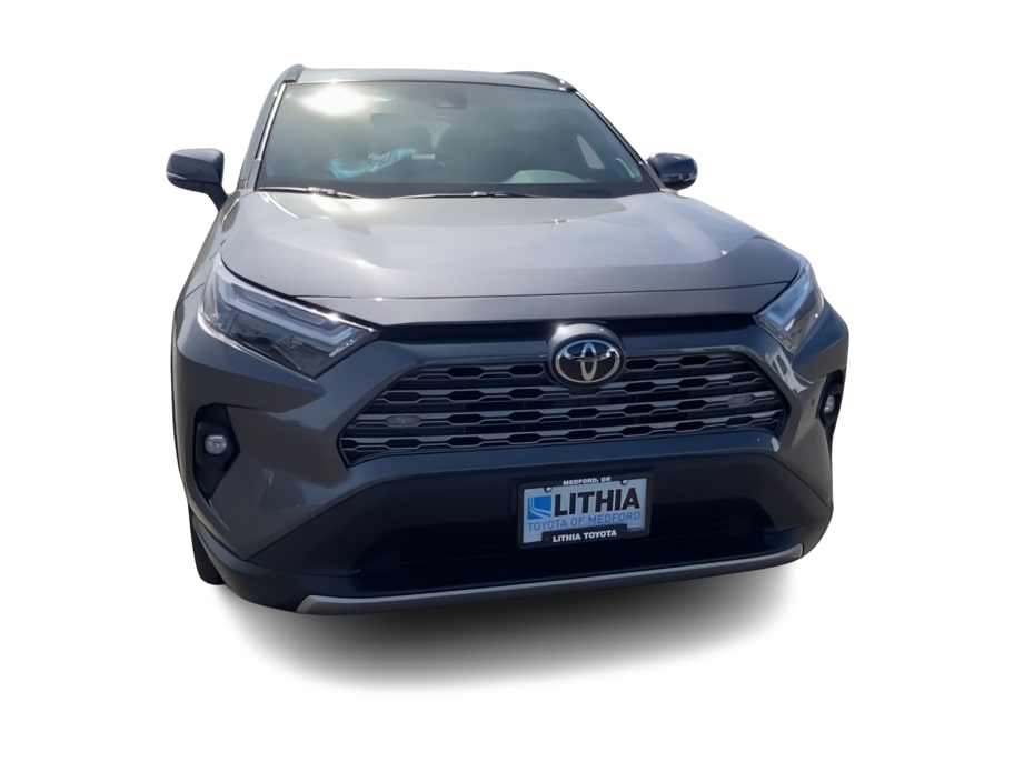 Thumbnail: 2022 Toyota RAV4 - 4
