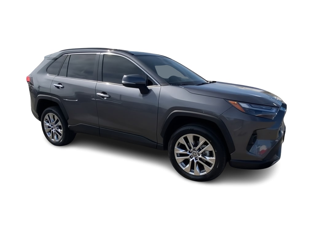 Thumbnail: 2022 Toyota RAV4 - 14