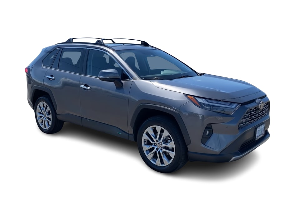 Thumbnail: 2022 Toyota RAV4 - 16