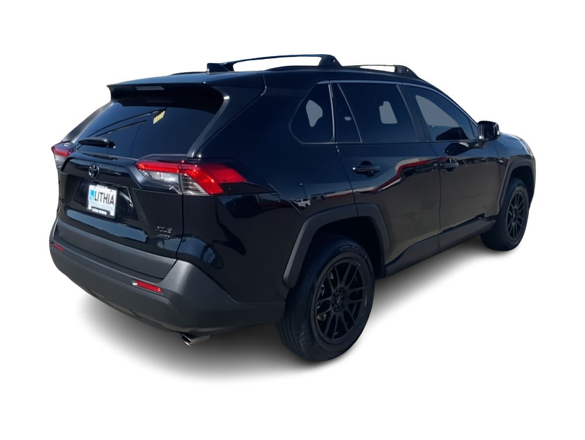 Thumbnail: 2023 Toyota RAV4 - 18