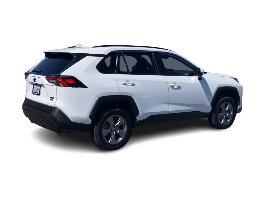 Thumbnail: 2022 Toyota RAV4 - 19