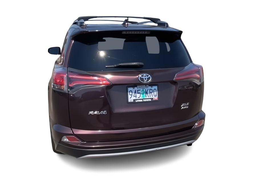 Thumbnail: 2018 Toyota RAV4 - 4