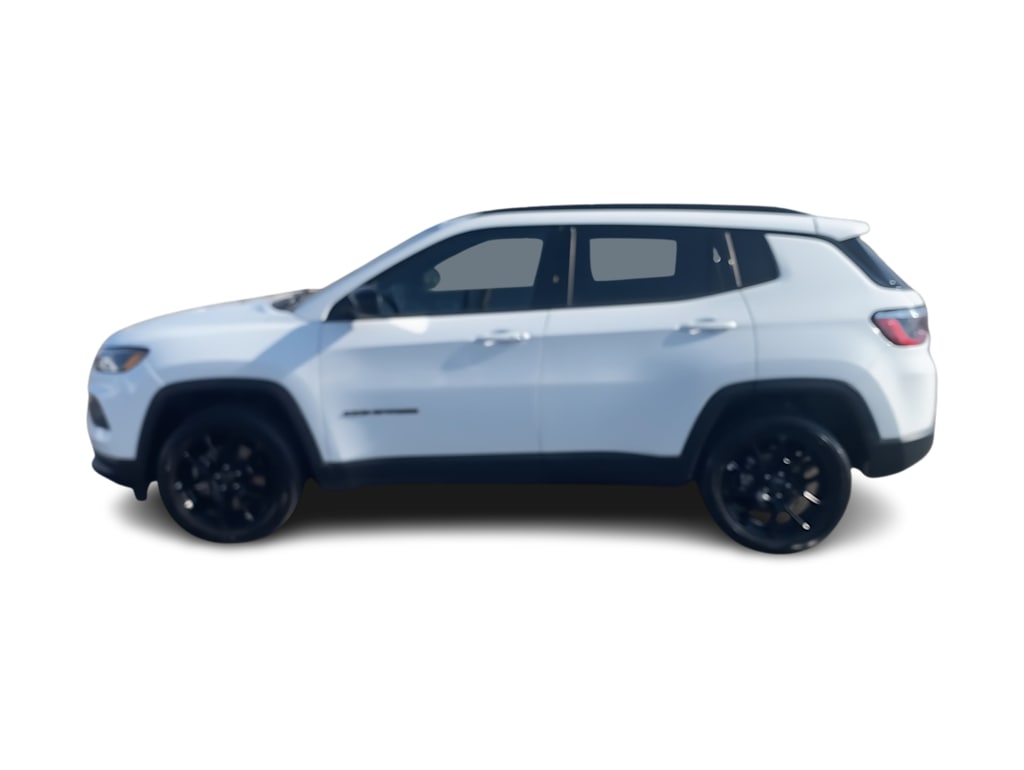 Thumbnail: 2025 Jeep Compass - 16