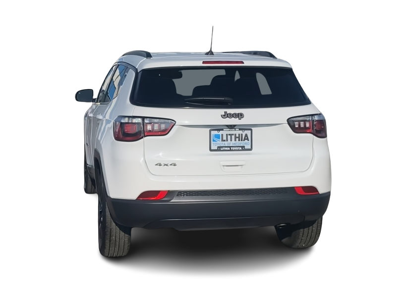 Thumbnail: 2025 Jeep Compass - 17