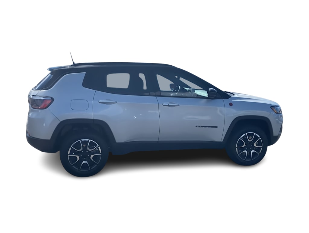 Thumbnail: 2024 Jeep Compass - 14
