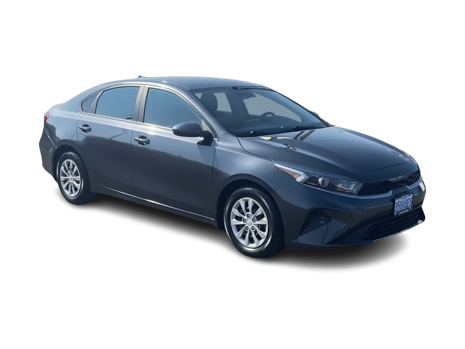 Thumbnail: 2022 Kia Forte - 14