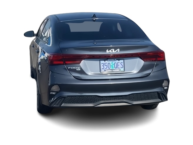 Thumbnail: 2022 Kia Forte - 17