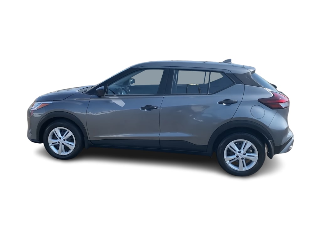 Thumbnail: 2023 Nissan Kicks - 3