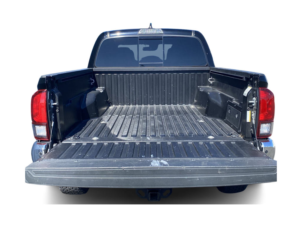 Thumbnail: 2021 Toyota Tacoma - 13
