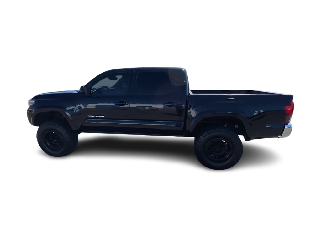 Thumbnail: 2021 Toyota Tacoma - 2