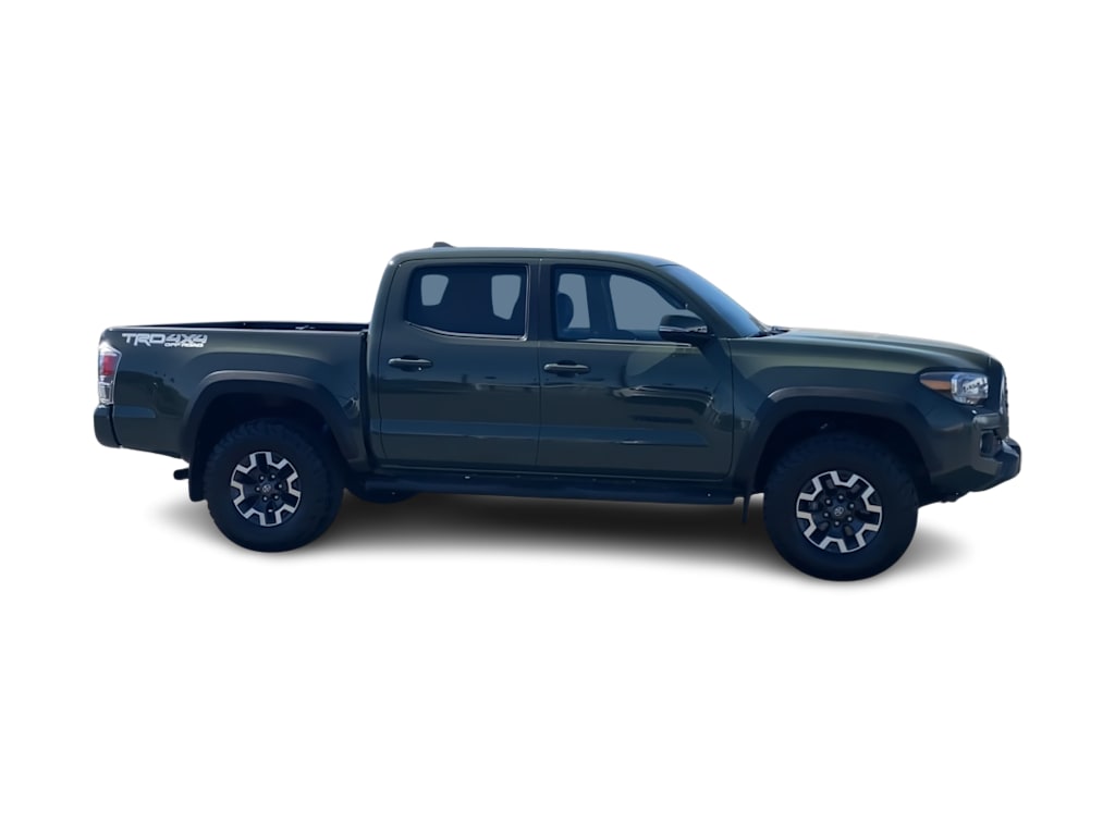 Thumbnail: 2021 Toyota Tacoma - 18