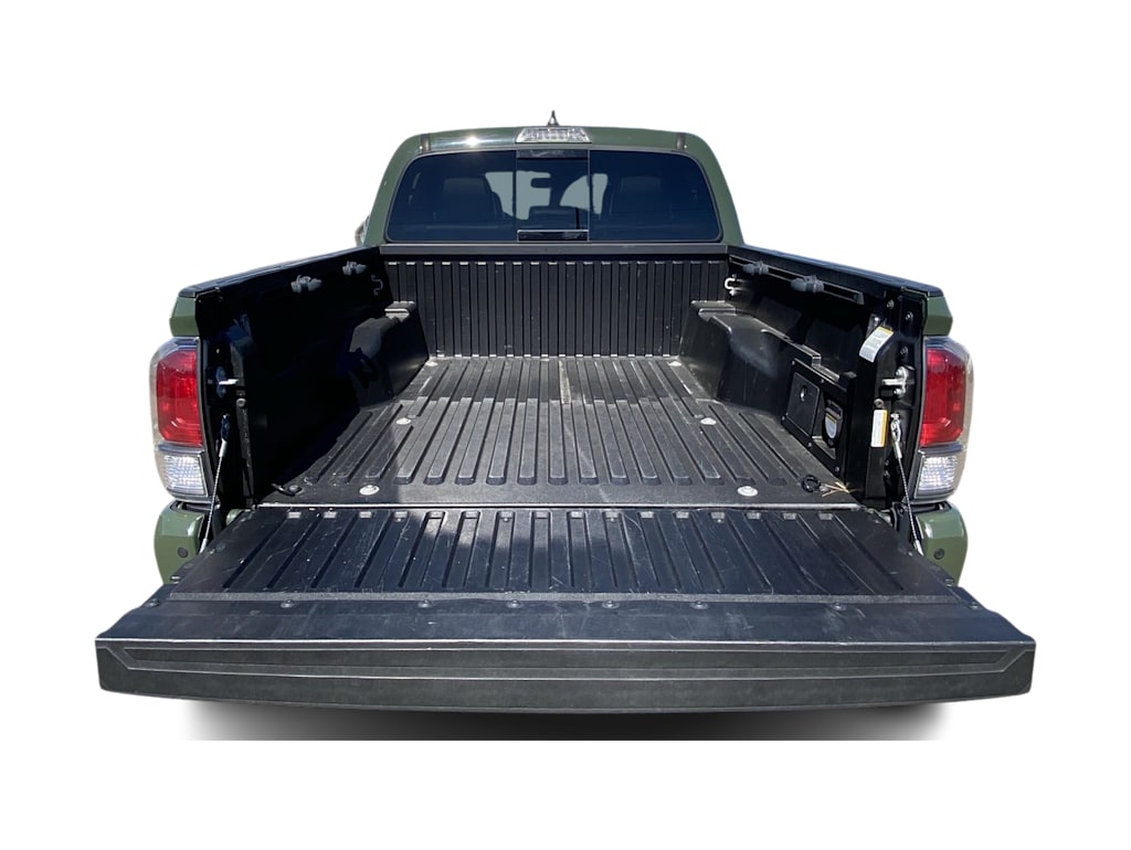 Thumbnail: 2021 Toyota Tacoma - 15