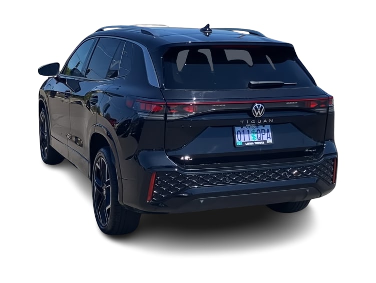 Thumbnail: 2025 Volkswagen Tiguan - 18