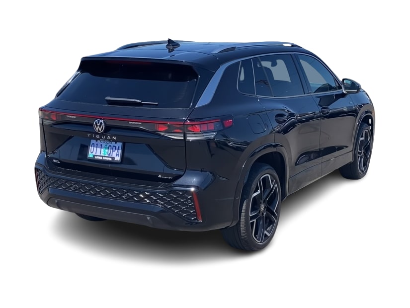 Thumbnail: 2025 Volkswagen Tiguan - 19
