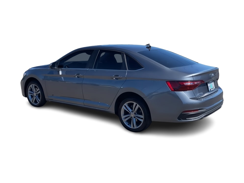 Thumbnail: 2023 Volkswagen Jetta - 4