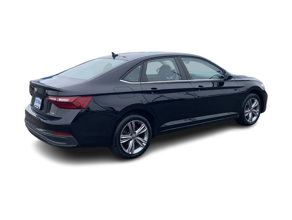 Thumbnail: 2022 Volkswagen Jetta - 19