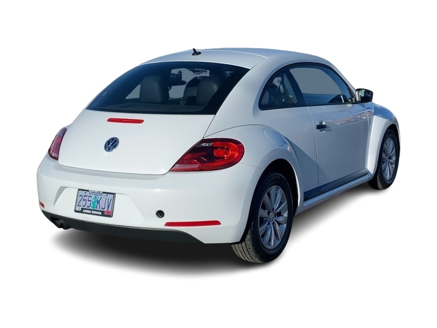 2016 Volkswagen Beetle S 18