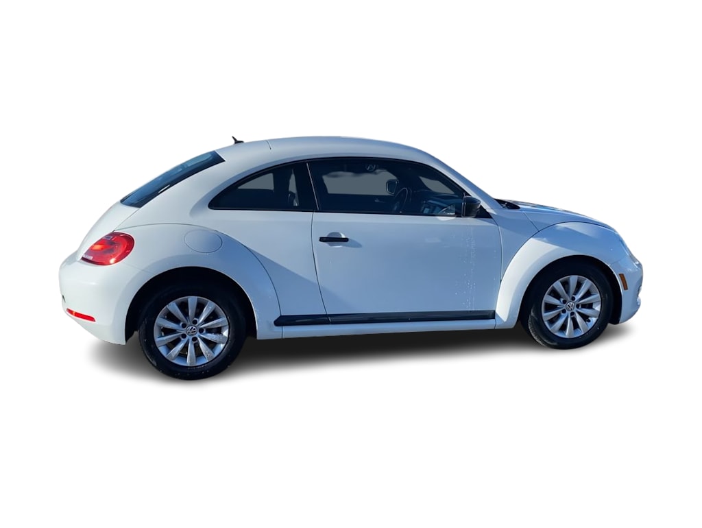 2016 Volkswagen Beetle S 19