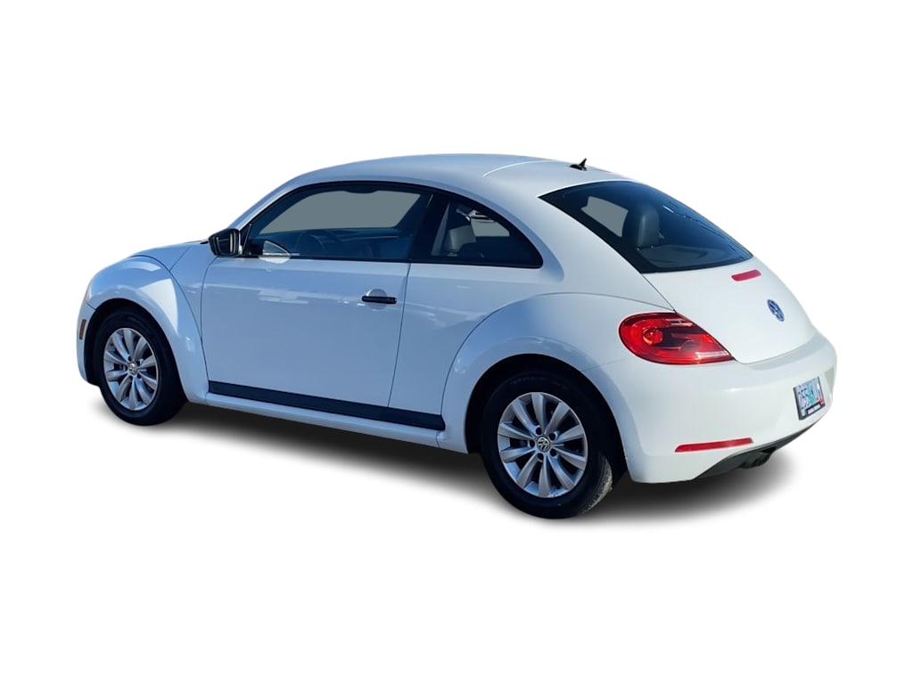 2016 Volkswagen Beetle S 17