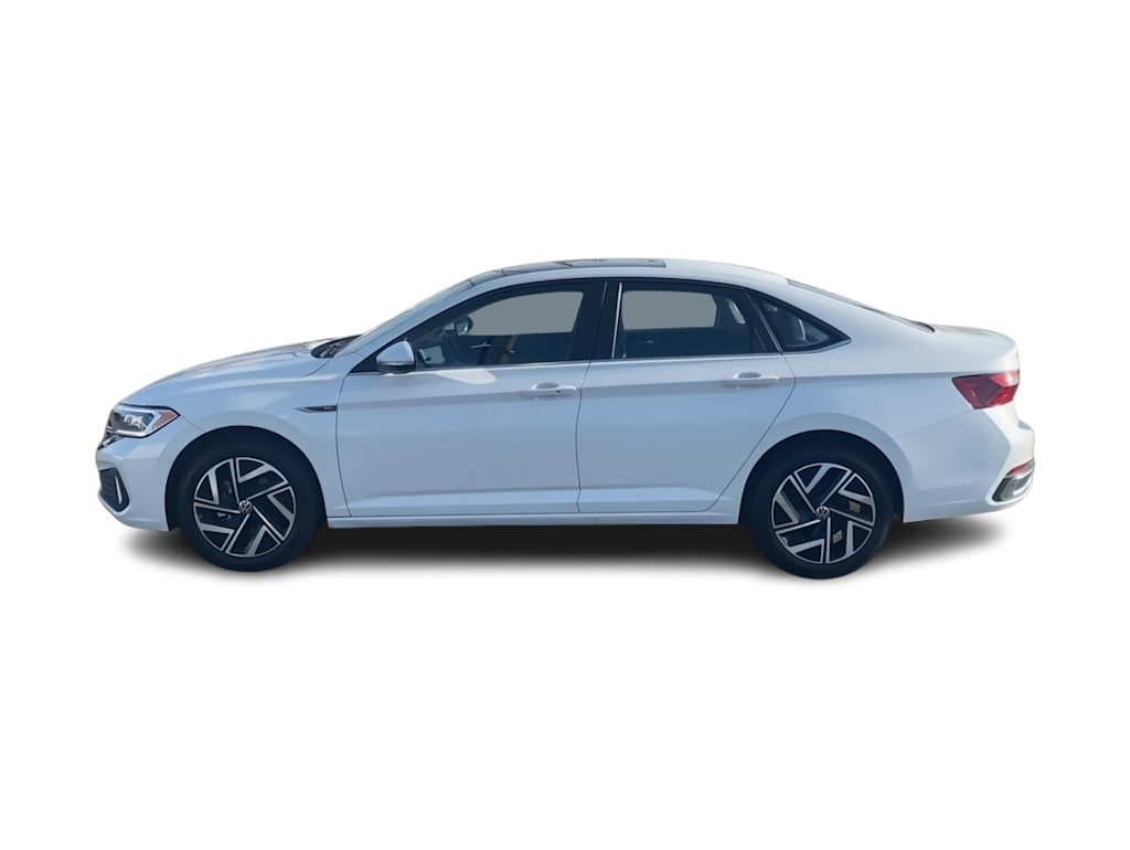 Thumbnail: 2024 Volkswagen Jetta - 3