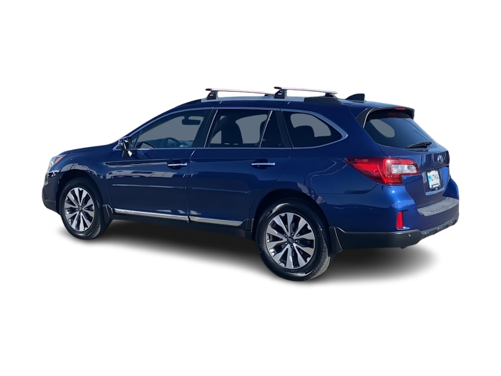 Thumbnail: 2017 Subaru Outback - 16