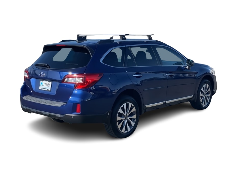 Thumbnail: 2017 Subaru Outback - 18