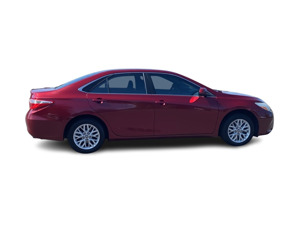 Thumbnail: 2017 Toyota Camry - 14