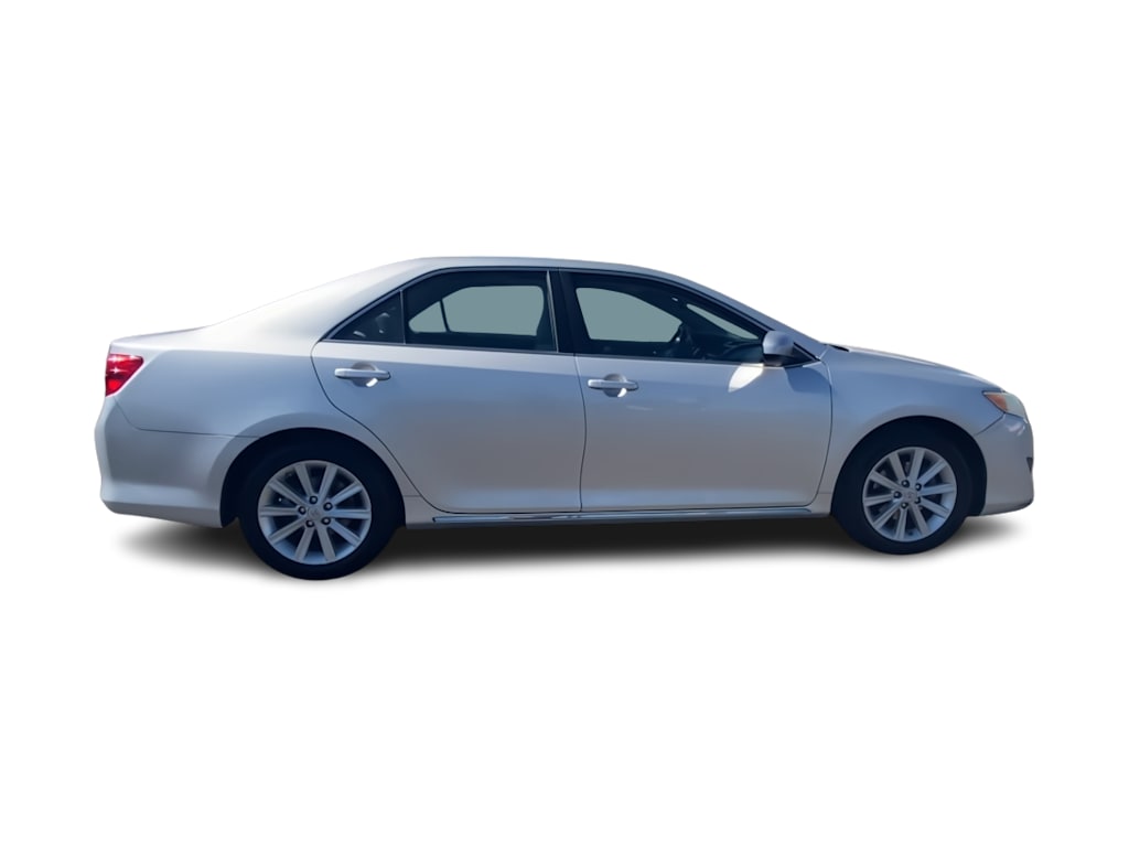 Thumbnail: 2014 Toyota Camry - 19