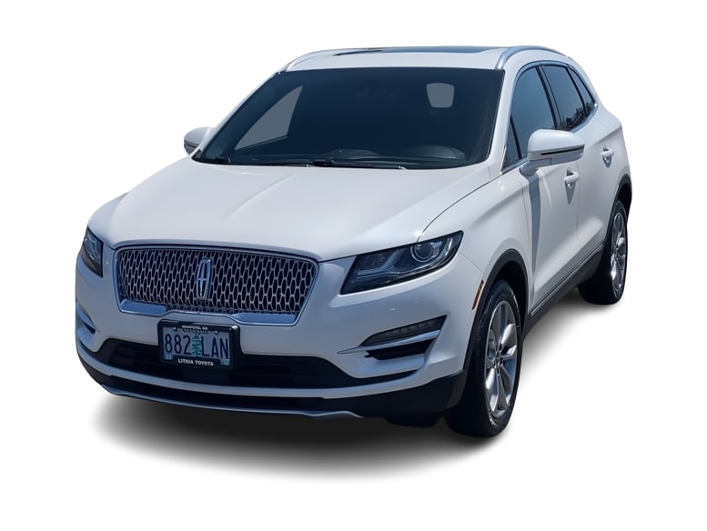 Thumbnail: 2019 Lincoln MKC - 16