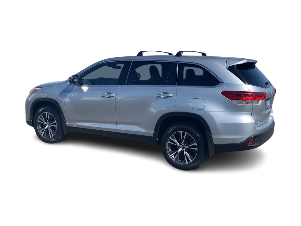 Thumbnail: 2019 Toyota Highlander - 18