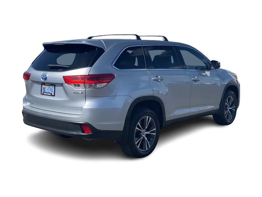 Thumbnail: 2019 Toyota Highlander - 20