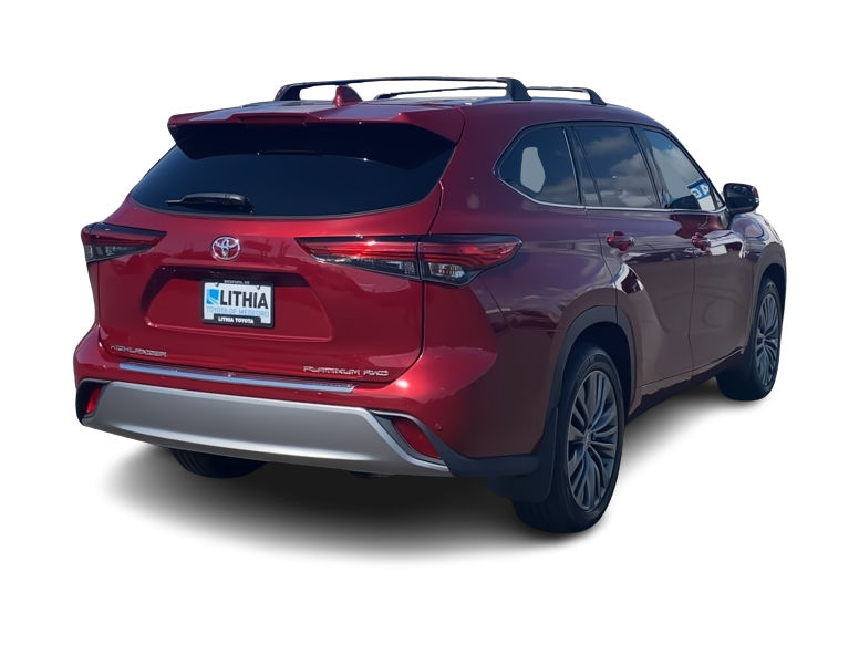 Thumbnail: 2021 Toyota Highlander - 20