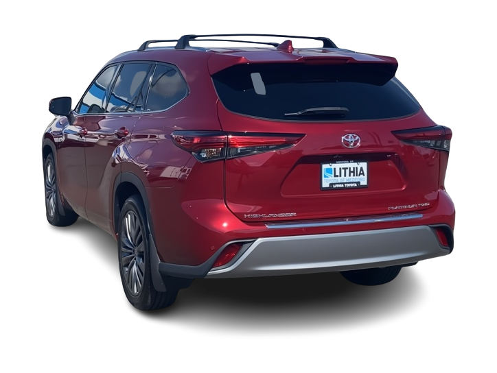 Thumbnail: 2021 Toyota Highlander - 4