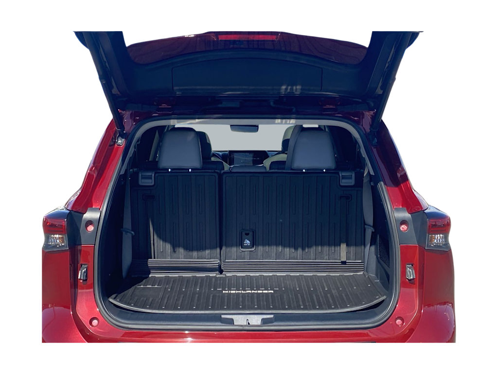 Thumbnail: 2021 Toyota Highlander - 15