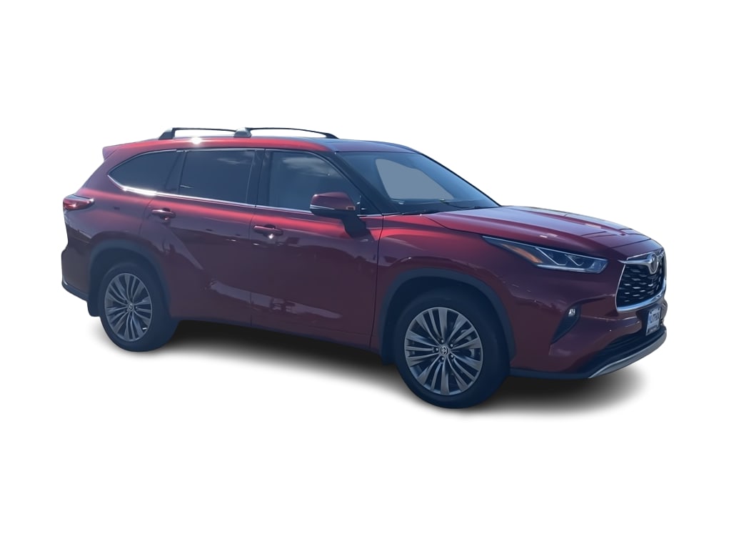 Thumbnail: 2021 Toyota Highlander - 17